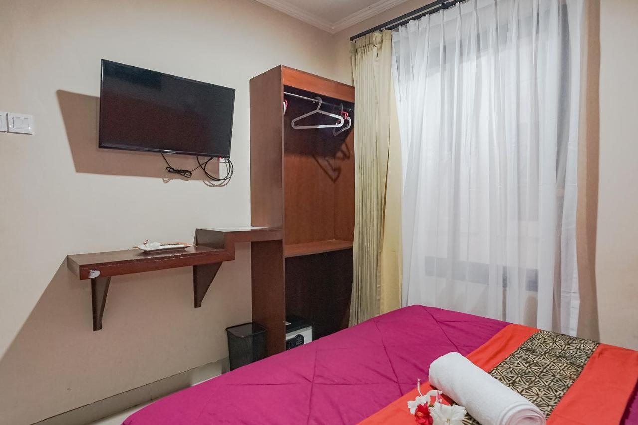 Taxa Uma Guest House Kuta  Exterior photo