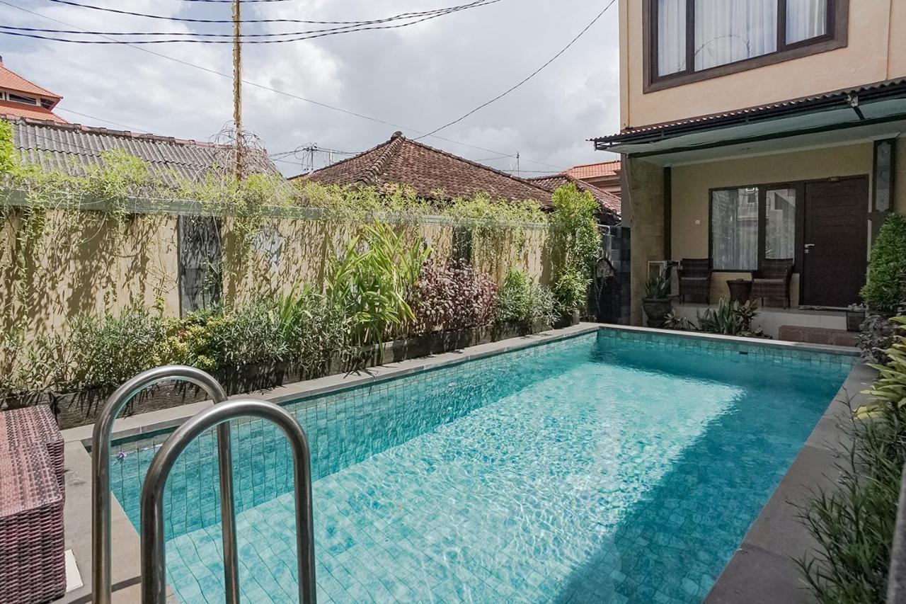 Taxa Uma Guest House Kuta  Exterior photo